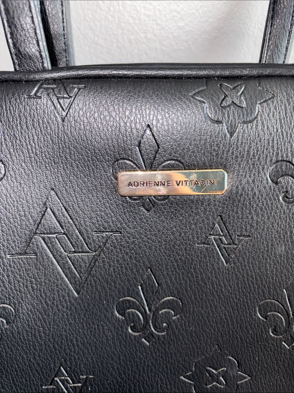 Adrienne Vittadini Cosmetic Case & Pouch 🖤 - Picture 5 of 11
